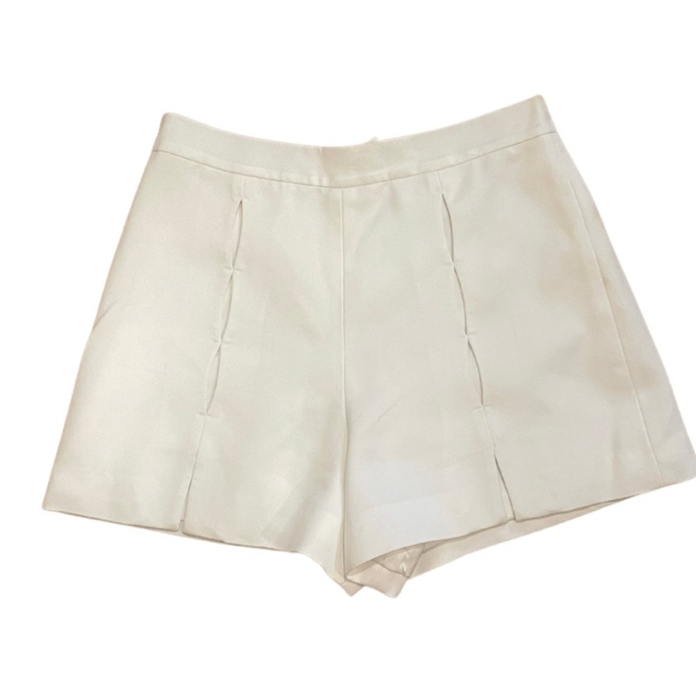 White alexis shorts
